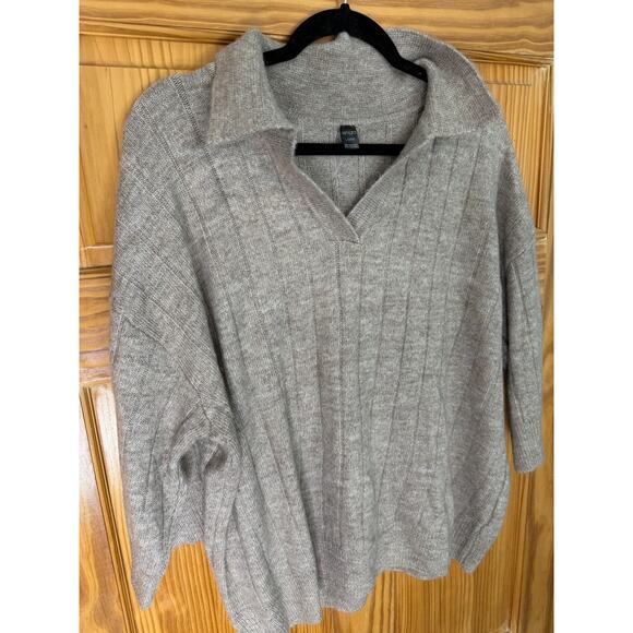 esmara Short Sleeve Sweater Size 12/14 Beige Collared Soft - Picture 5 of 5